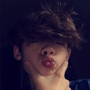 Meet your Posher, Isaiah